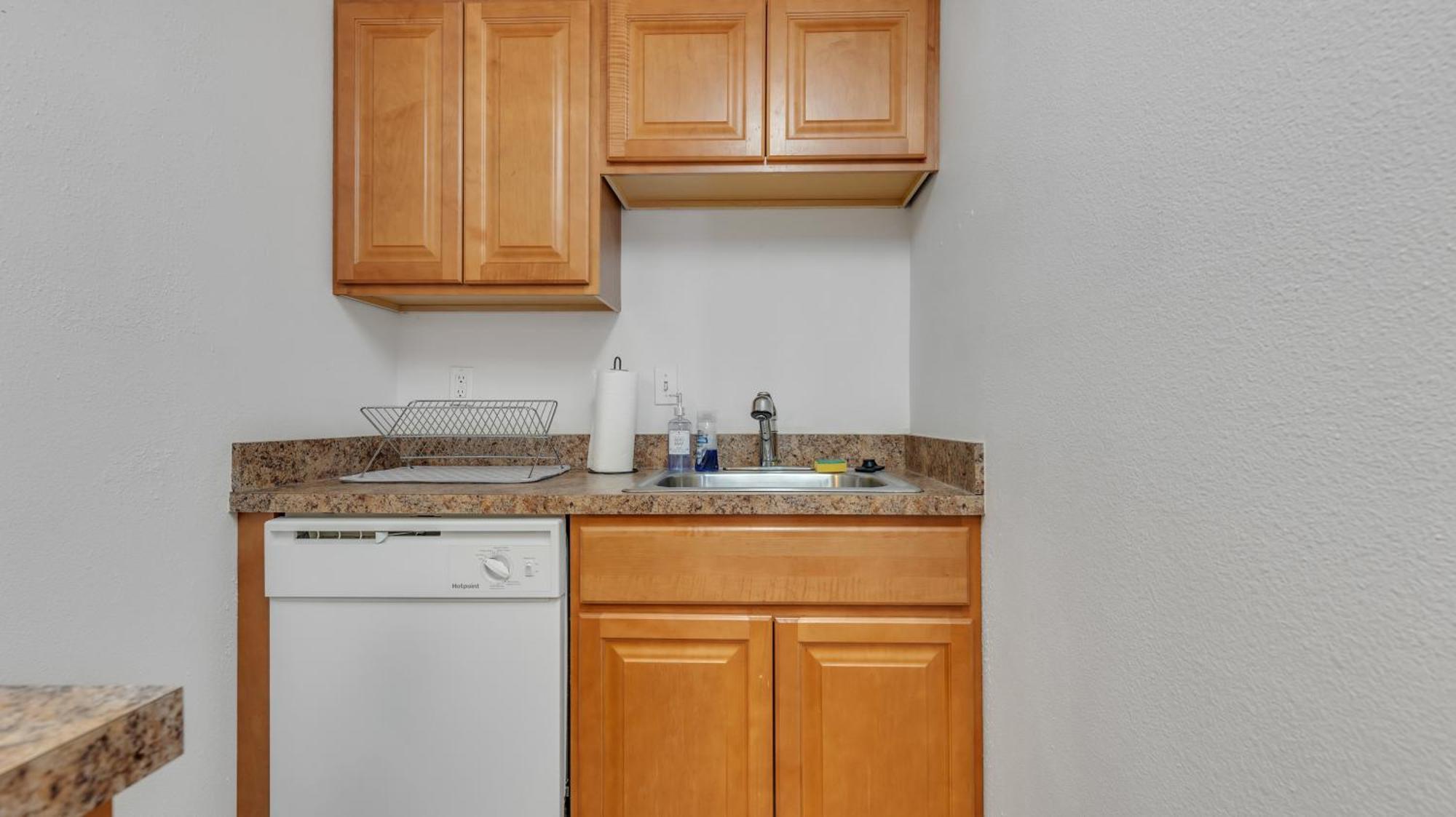 Apartment Pp 1606 Beautiful Professional 1br Apt, Pool *